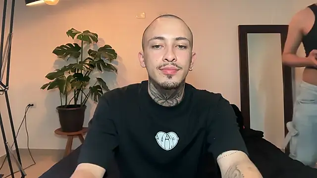 Živý XXX chat Noah_and_Steven