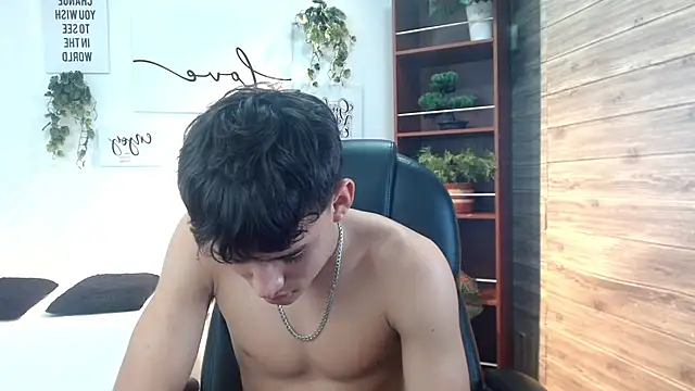 Chat +18 de Ryan_grayx ao vivo