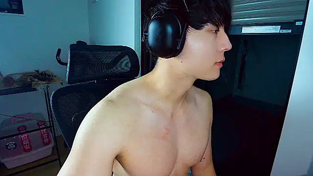 Tkcqcc Chat XXX in diretta