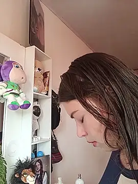 DiamondNath_ Adlı Modelin Canlı XXX Sohbeti
