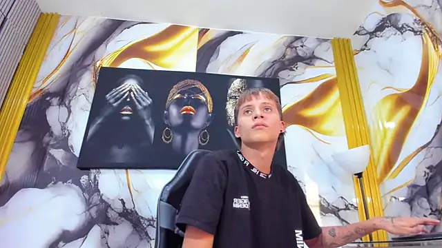 mono_blonde Chat XXX live