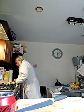 theblondecocklover লাইভ XXX চ্যাট