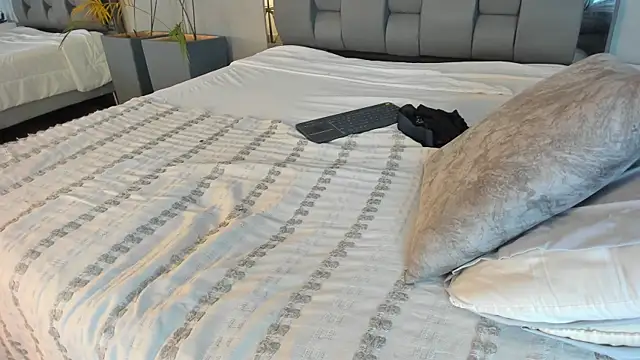 Živý XXX chat Charlie___Musk