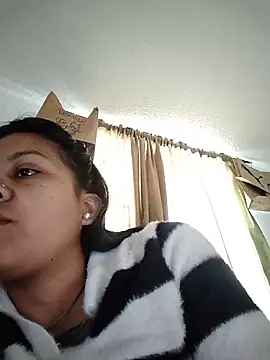 Chat +18 de Tiphanydirty3 ao vivo