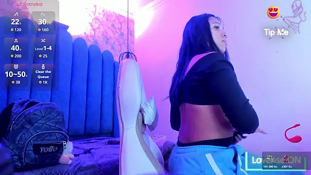 miiaboss_n Live XXX chat