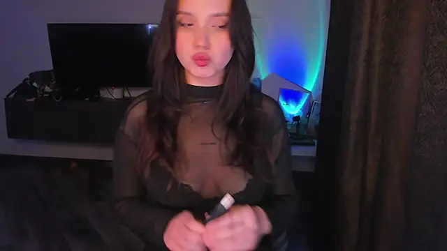 DoraCharmer's Live XXX Chat