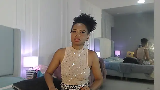 ChantalGarner Live XXX-chat