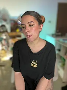 Chat +18 de NikkiNix ao vivo