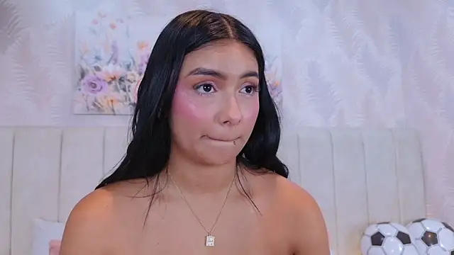 MeganCruzGB's Live XXX Chat