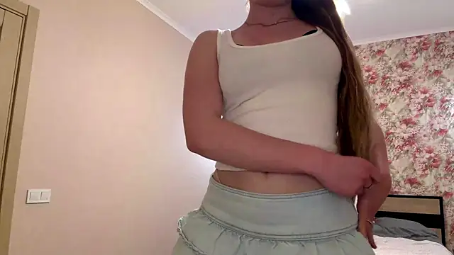 lizzzanatooo's Live XXX Chat