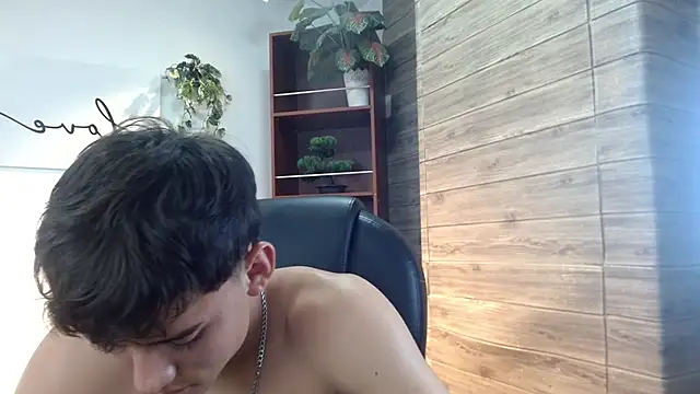 XXX chat uživo modela Ryan_grayx