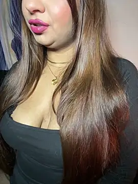 Zeynep-Lahsen's Live XXX Chat