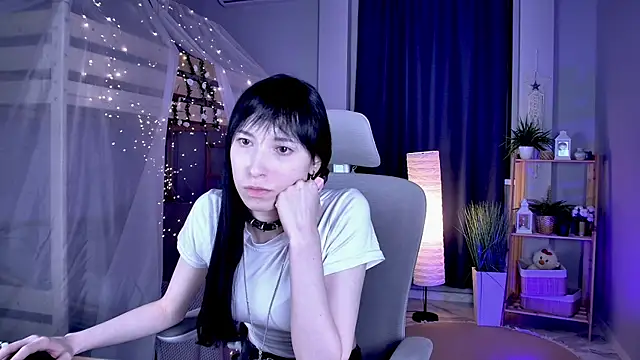 SeraphineSparda's Live XXX Chat