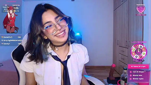 Chat XXX en directo de Alejaa_storm