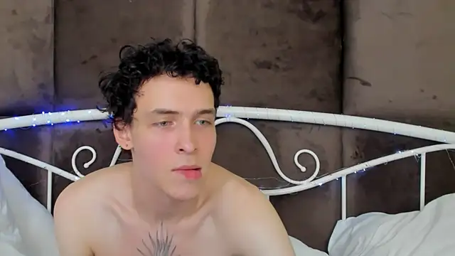 XXX chat uživo modela Jacob_Davidson