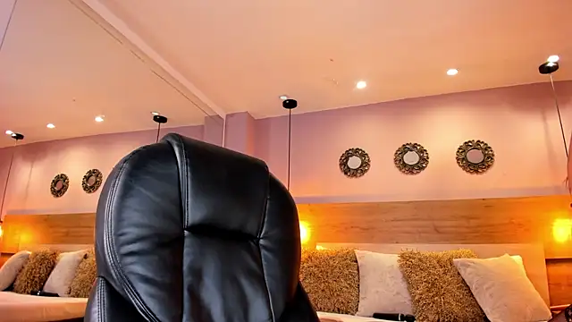 ArianaGoldenn Live XXX chat