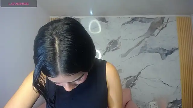 HotStreawberry_ch's Live XXX Chat