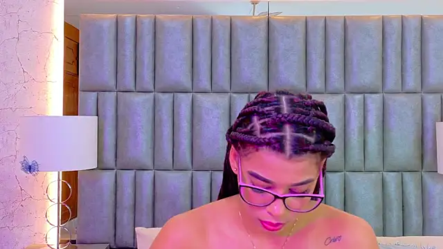 Živý XXX chat TiaraRosse