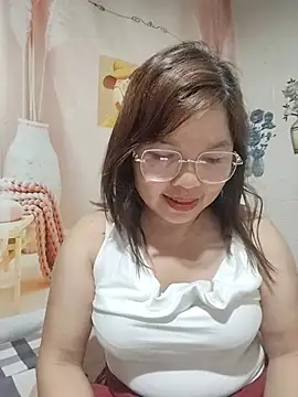 Cover-baa 现场XXX聊天