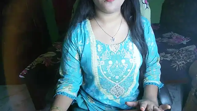 BengaliQueenStar's Live XXX Chat