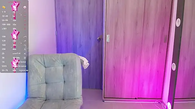 Sensual_Addiction777 élő XXX-chatje