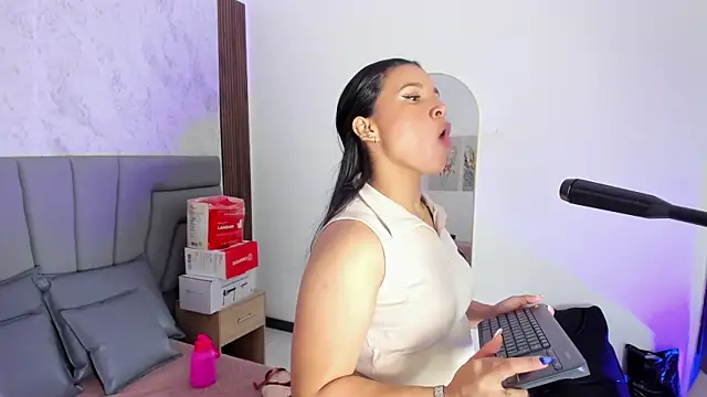 Sofi_Perez_'s Live XXX Chat