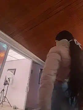 Chat +18 de lia_ec ao vivo