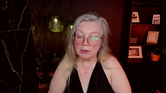 NataliMellow's Live XXX Chat
