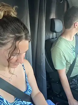 ancouple90s' Live XXX Chat