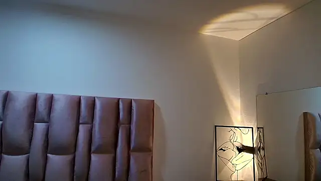 Živý XXX chat NikyBrookss