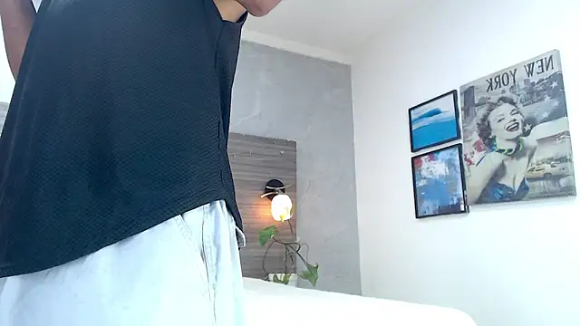Dilan_Hall's Live XXX Chat