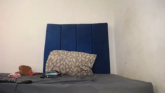 Chat +18 de Kelly-001 ao vivo
