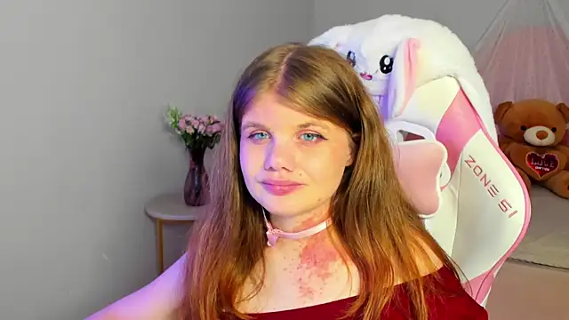 ChloeHalses 现场XXX聊天
