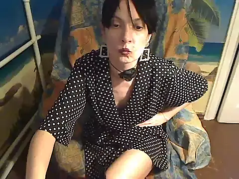 Bastet12 Adlı Modelin Canlı XXX Sohbeti