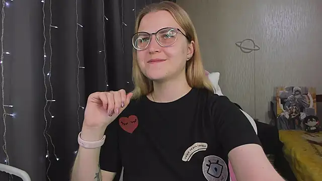 Chat +18 de MissBrightShine ao vivo