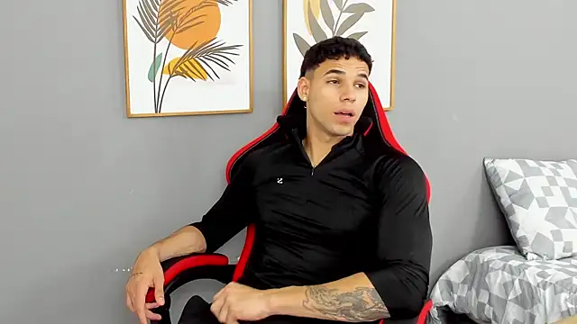 Czat XXX na żywo – Santana_maximo