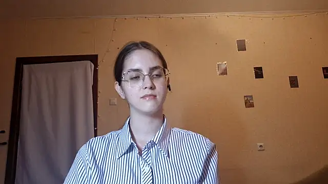 Chat XXX en directo de Katelemon