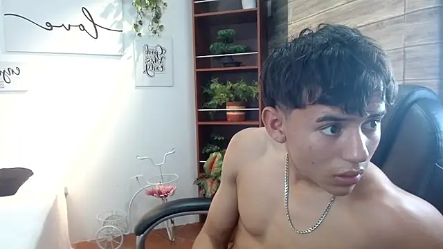 Ryan_grayxn Live XXX chat