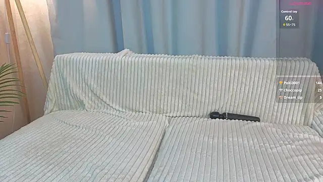 Chat +18 de LuraPodraza ao vivo