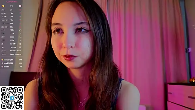 NerixalVire's Live XXX Chat