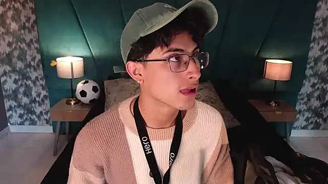 Aaron_Eze 라이브 XXX 채팅