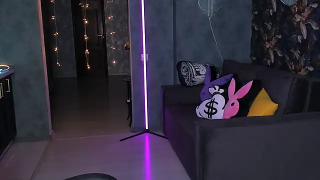 Blckmirrorr's Live XXX Chat