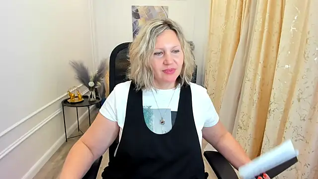 NinaStarle – Live XXX-chat
