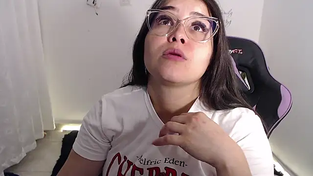 amberbakee's Live XXX Chat