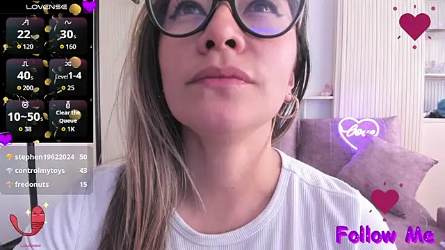 VelvetMouth_'s Live XXX Chat