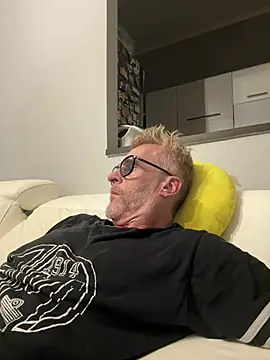 Axl_hotn Live XXX chat