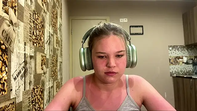 Chat XXX en directo de HellyRay