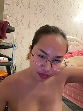 แชท XXX สดของ Ponthip