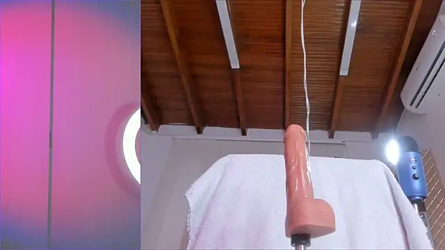 Lucy_carter_'s Live XXX Chat