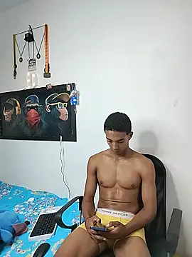 Demiansteven2 লাইভ XXX চ্যাট